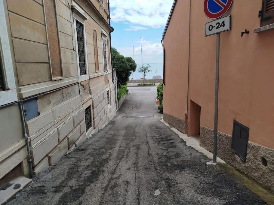 Casa Fedra, Delizioso Loft Frontelago Toscolano Maderno Bagian luar foto